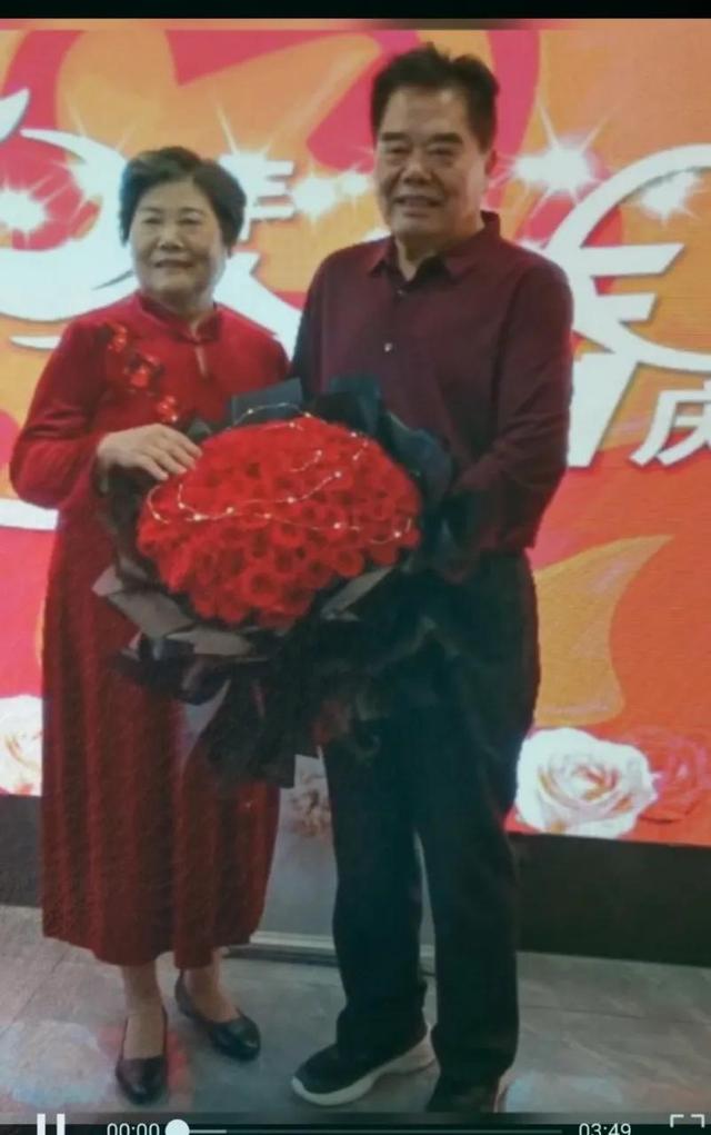 金婚贺词 金婚贺词（金婚贺词金句五字） 生活