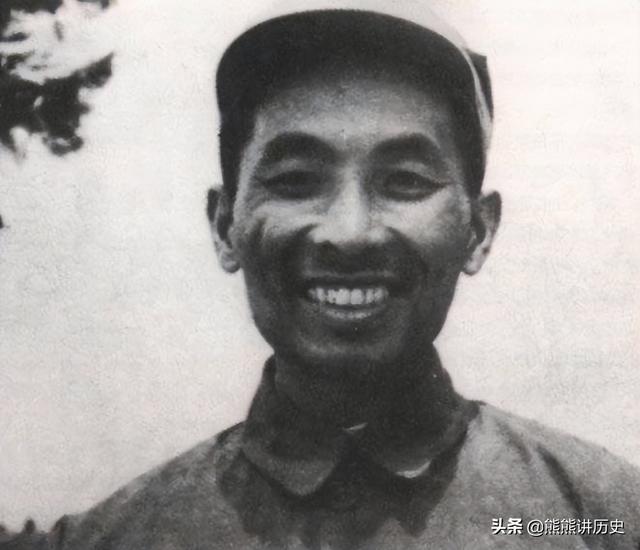 从福建走出来的三位杰出战将，任职海军司令，空军司令，总参谋长