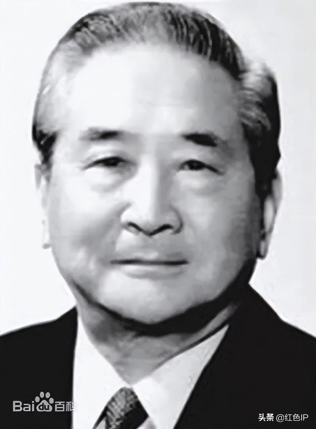 军人走上没有硝烟的战场——新中国第一批外交官纪实（一）