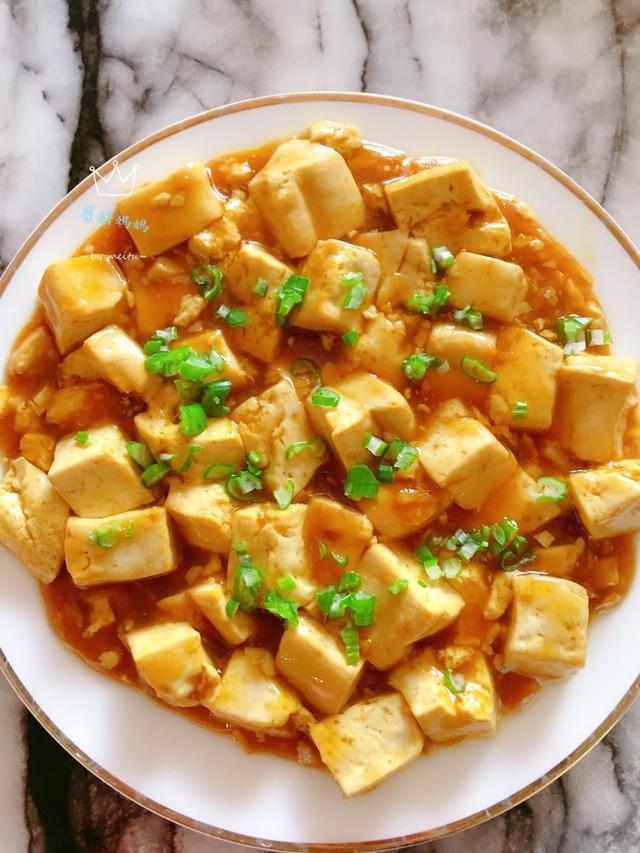 “春食甘，病不沾”！春天建议：多吃3黑2白1红，应季而食受益多