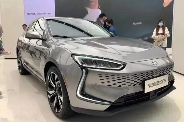 今晚看到T展车，该买什么电车