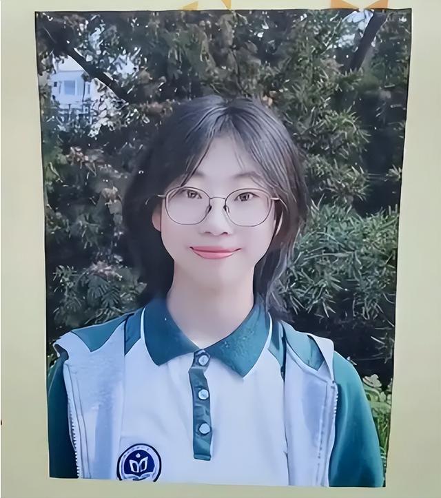 2,美女学霸颜值排行榜,高中女生六科第一霸榜