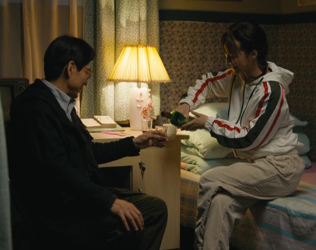 《人世间》大结局，春燕和德宝黑化，周蓉“洗白”，冯化成太意外