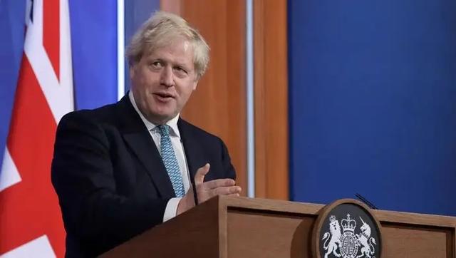 移英港人肠子悔青，后悔当初选择移民英国，哭诉现在饭都吃不起了
