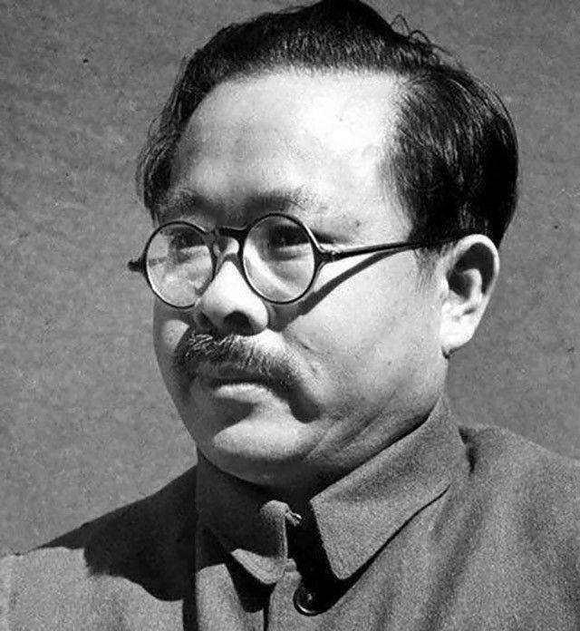 1950年任弼时去世，16位领导人手拽黄布，秘书提醒：主席，请回吧