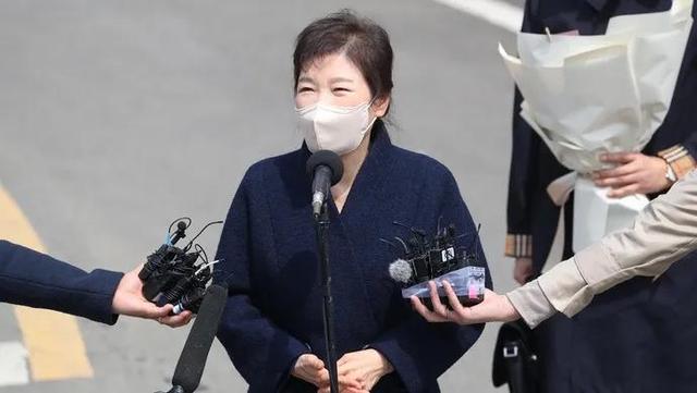尹锡悦公开表示希望与朴槿惠见面，朴槿惠律师却这样回应