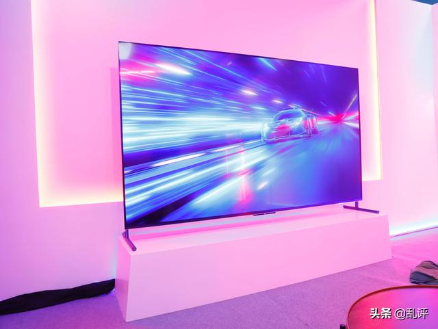来一波TCL重磅98寸电视98T7E美图