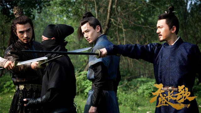 白敬亭在夏至未至戴什么眼镜（白敬亭主演陆剧评分榜）(18)