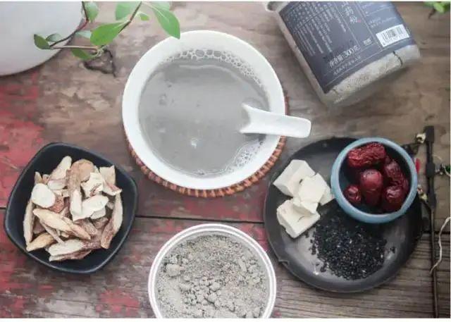 百味本草｜千年茯苓，为什么苏辙和慈禧太后都爱它？