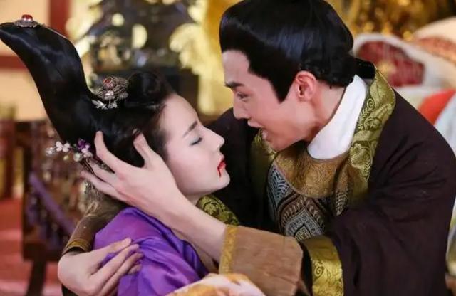唐朝才女上官婉儿，为何死在唐玄宗手里？李隆基：我忍不了她