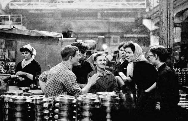 1954年，赫鲁晓夫提出中国派100万人到西伯利亚，为何最终夭折？