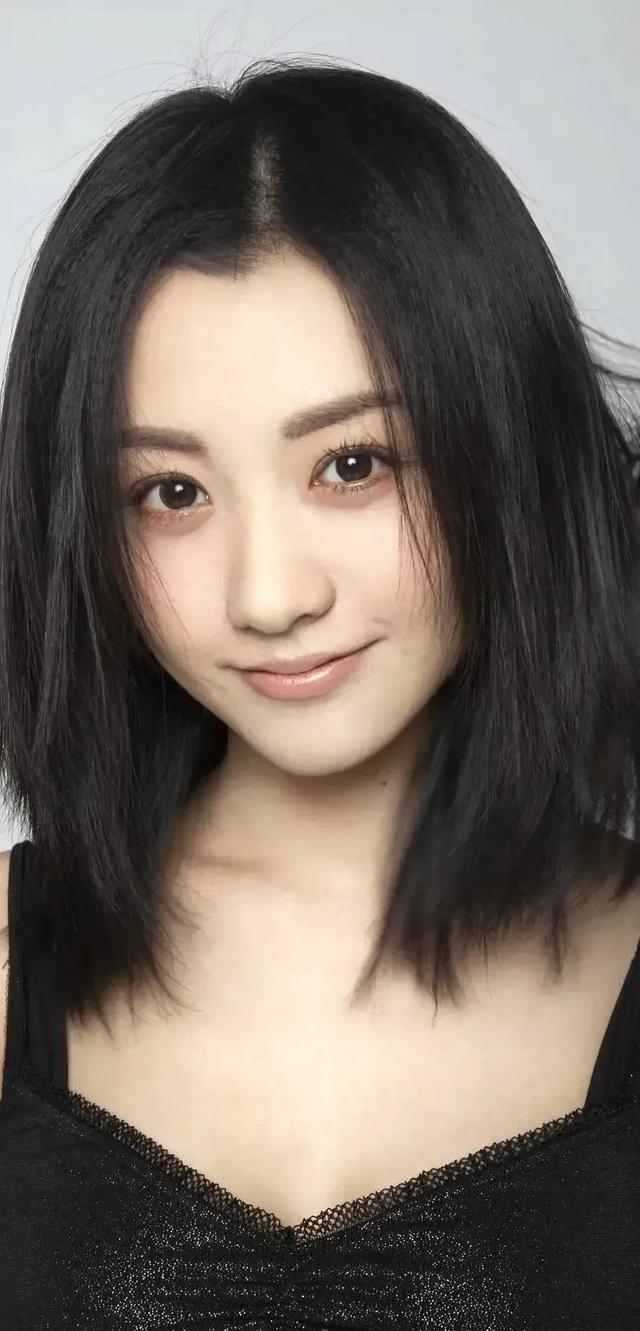 「杨蓉」一眼彩虹紫瀑靓影飘