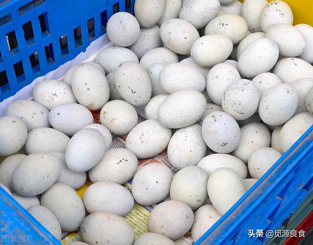 皮蛋这种美食有没有“毒”，吃了会危害健康吗？爱吃皮蛋的来看看