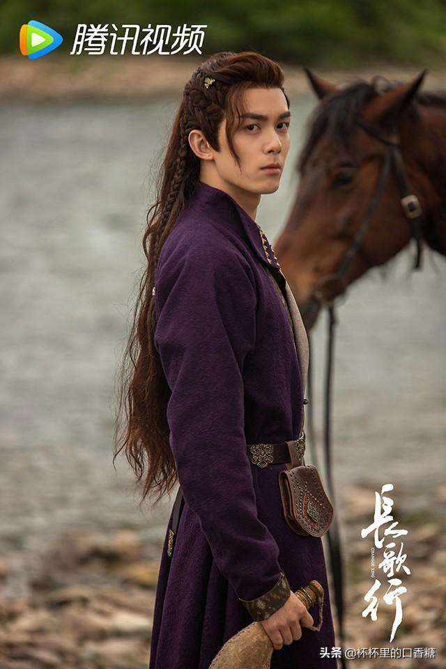 任嘉伦古装打戏,#锦衣之下#任嘉伦谭松韵有颜值