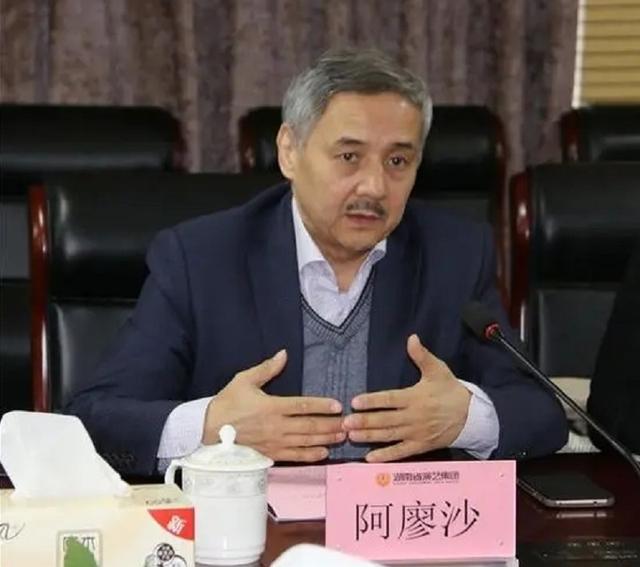 阿廖沙：开国元勋长孙，放弃俄军衔回中国，为中俄关系奉献了一生