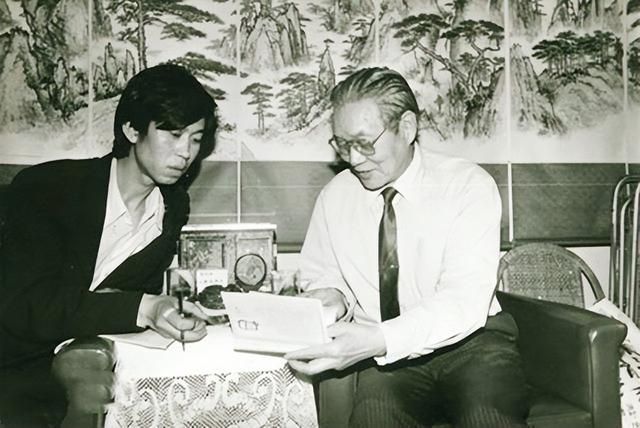 1949年，回家被战士挡在门口，生气的宋庆龄直冲三野司令部
