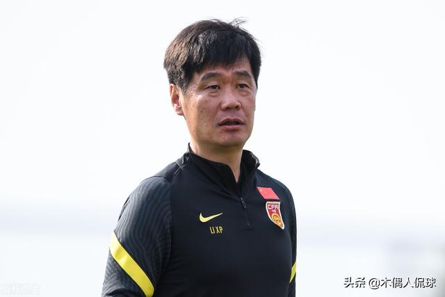 国足强攻阿曼欲取3分，主力阵容浮出水面，蒿俊闵们的告别演出