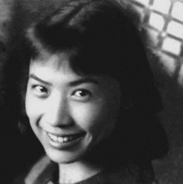 1962年周恩来生日，坚持不愿吃面条，陈毅刚巧救场：我吃点行吗？