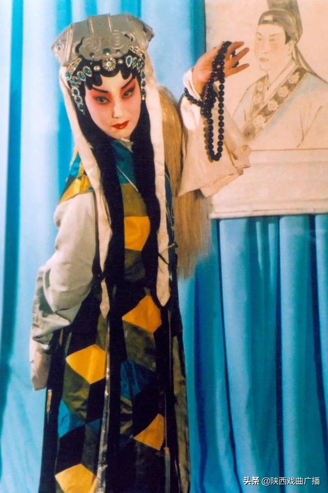 秦腔奄堂认母全本（劈山救母秦腔商芳会）