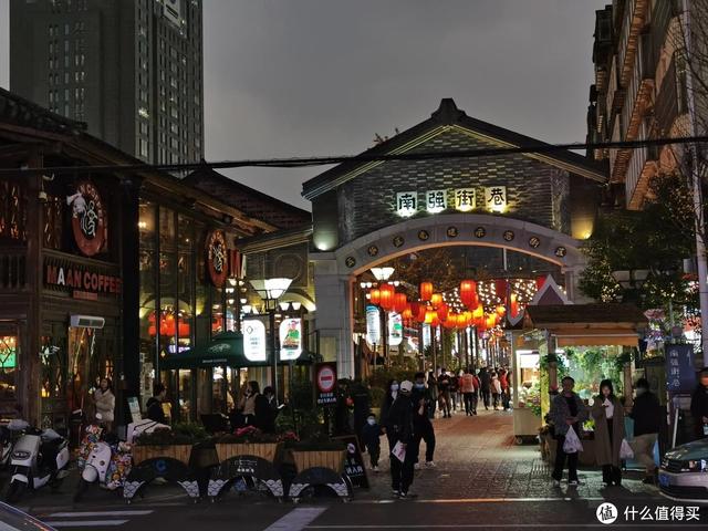 旅行就要邊走邊吃：舌尖上的昆明，盤點我在昆明吃到的各種美食