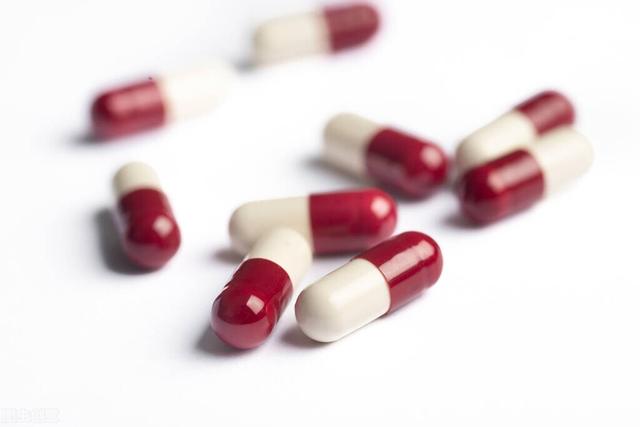 萎缩性胃炎和糜烂性胃炎哪个更严重？该不该用奥美拉唑治疗