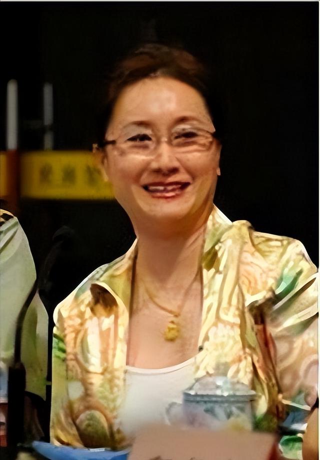 洪煦榆洪煦榆图片
