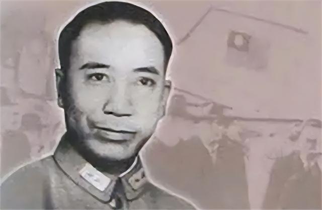 1949年，一个不识字的老汉买报纸，导致戴笠的儿子在浙江暴露