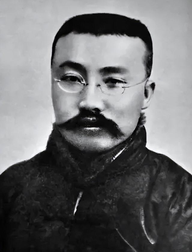 1942年63岁陈独秀病逝,临终前交代妻子:可速改嫁,但唯有一事切记