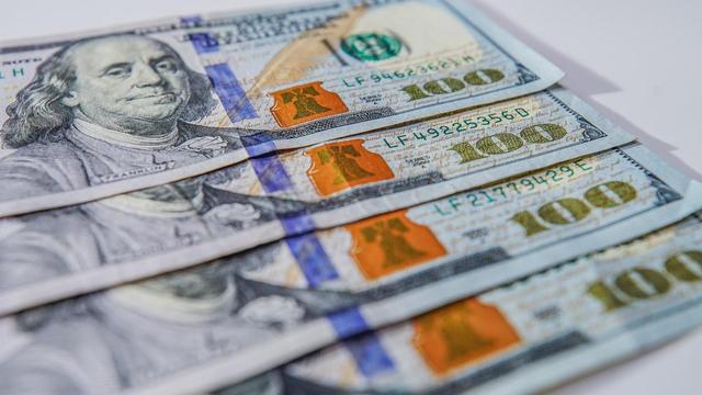 夺下中国手机销量第一后，苹果股价“一枝独秀”，市值大增5284亿