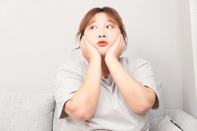 长期口服阿司匹林肠溶片和阿托伐他汀钙会怎样？有什么注意事项？