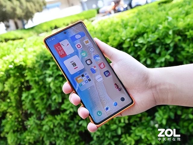 移动影像新旗舰，vivo X80 Pro旅程配色图赏