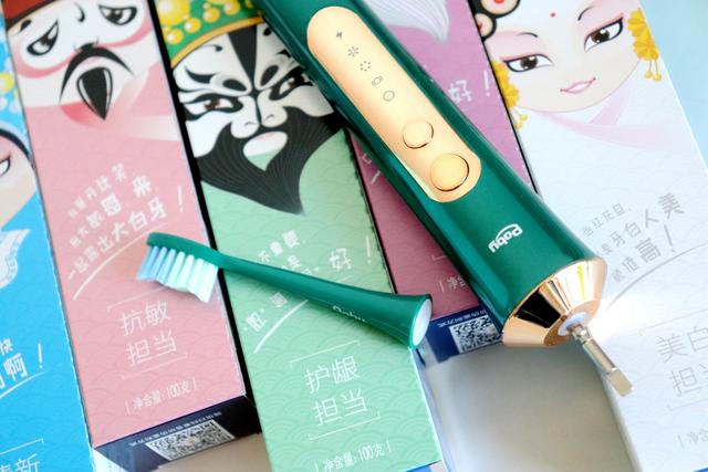 呵护牙齿健康——Poby智能声波电动牙刷