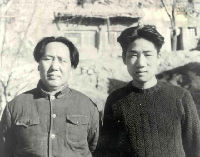 毛岸英收到陌生来信，称自己找父亲，毛主席立刻反应：朱德的千金