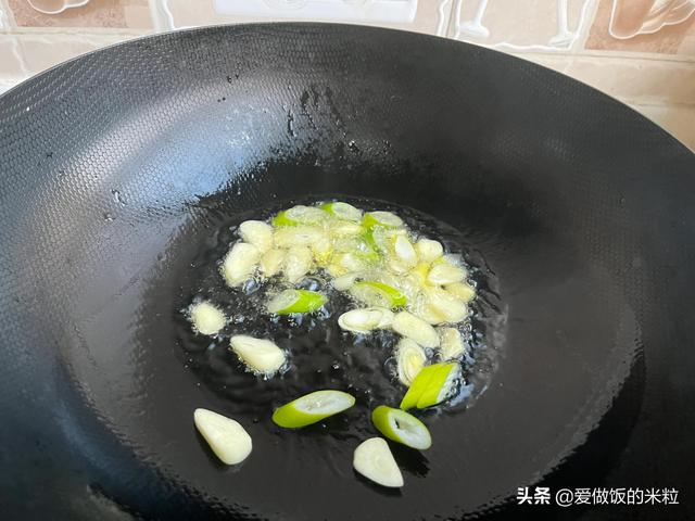 清炒西兰花 清炒西兰花（清炒西兰花图片大全） 美食