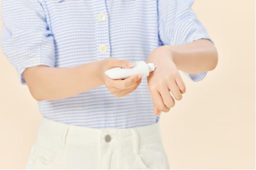 湿疹肤质可以用烟酰胺身体乳吗