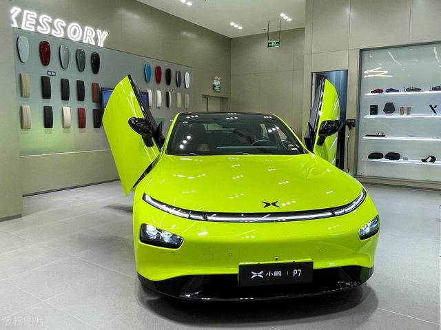 为什么很多人后悔买了插电混动车？别光看优点 3大缺点才是硬伤
