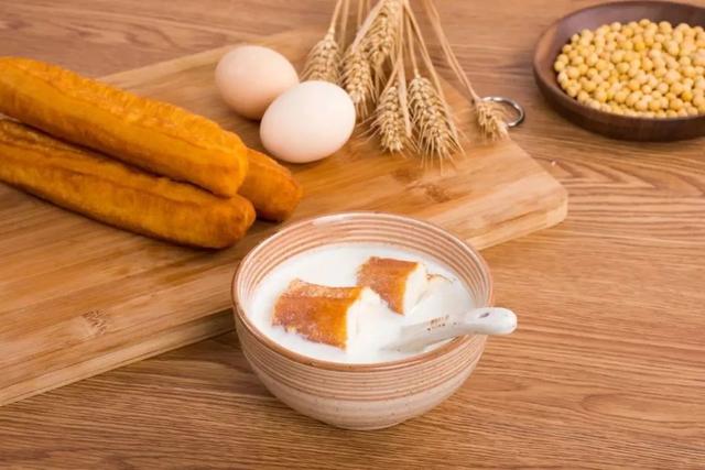 高中生最该吃的10种食物，提神、增智、抗疲劳！附健康饮食安排表