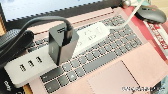 「原创」敢想敢为之联想Thinkplus 口红电源Pro 65W黑色版使用分享