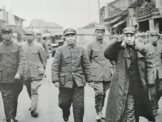 征求总参谋长人选意见时，叶剑英推荐杨成武，林彪：得加个字才行