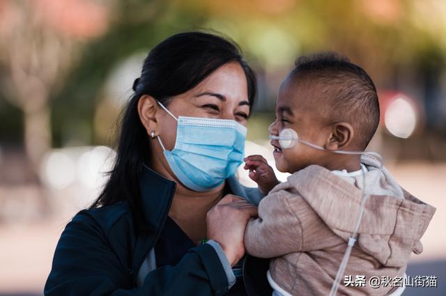 美国21周大早产儿奇迹存活 刷新世界纪录