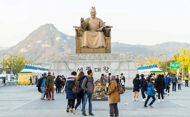 韩国强行废止汉字，使45%国民成半文盲，如今却称汉字是韩国发明