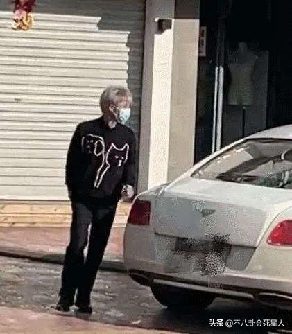 网红为了赚钱没底线，整容、求婚时卖货，痞幼连亲妈都不认