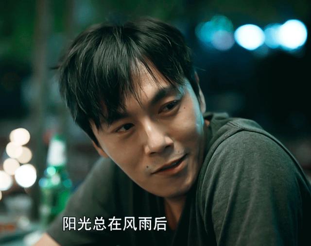 这哪里是爱豆，谢可寅拍《亲爱的小孩》失控，却被央媒点名称赞