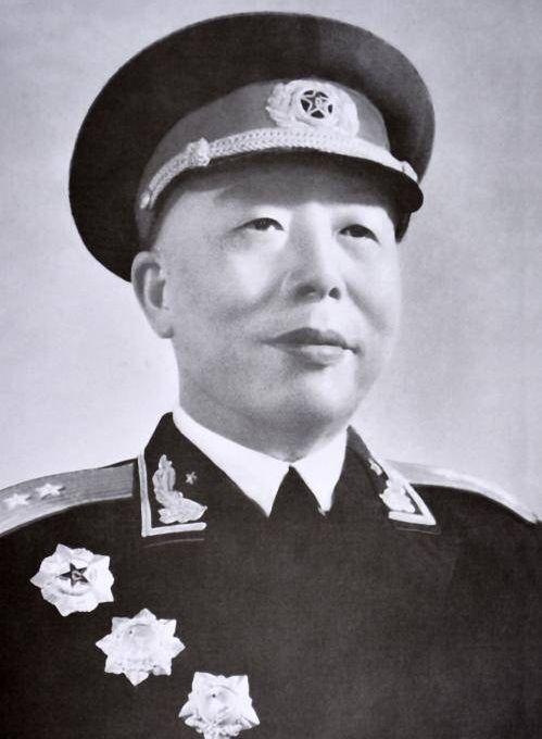 九兵团在长津湖重创美军，杜鲁门大怒：马歇尔和麦克阿瑟害了我