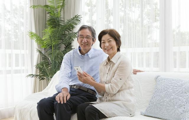 50岁后，如何避免加速衰老，提升生命质量？做好5个方面很重要