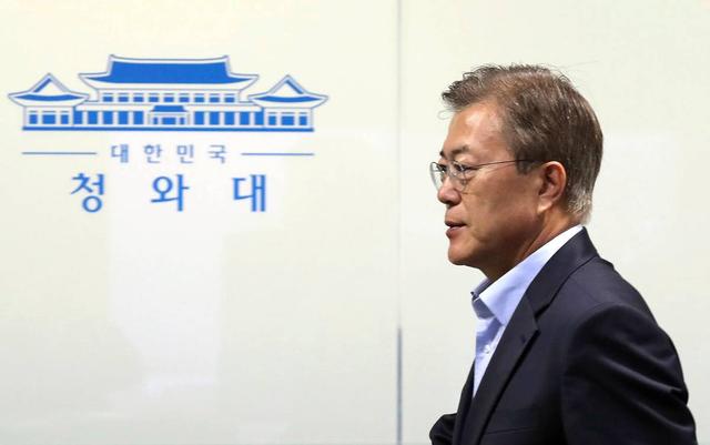 韩国新旧总统杠上了！文在寅切断尹锡悦钱权，青瓦台搬迁计划告吹