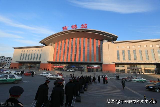 疫情期间如此行凶，如不严惩会寒了吉林市一线志愿者的心