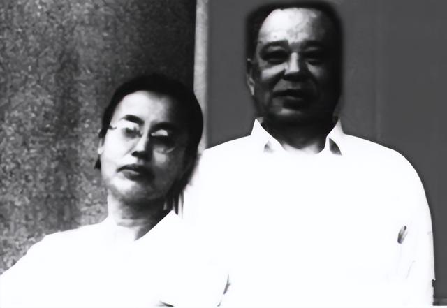 得知妻子牺牲，廖汉生无奈再婚，解放后谁知前妻和女儿却先后找来