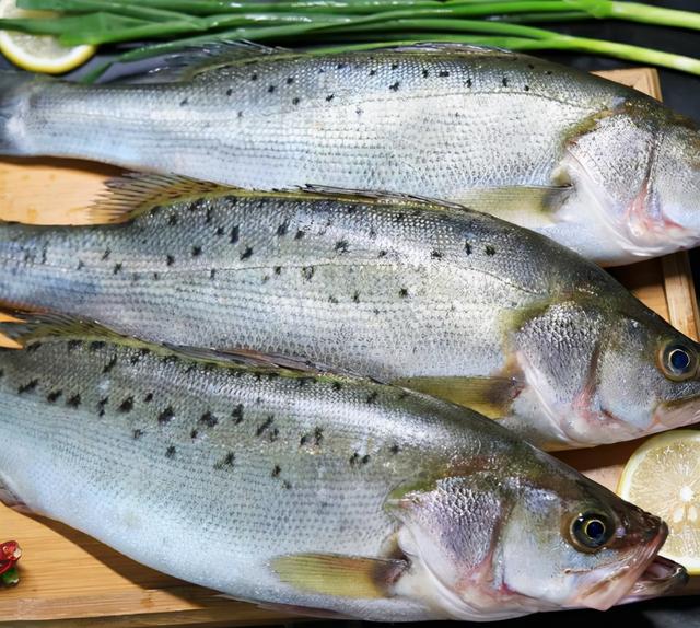 入冬后，这3种食物常给娃吃，儿科：家长别吝啬，或能长成大高个