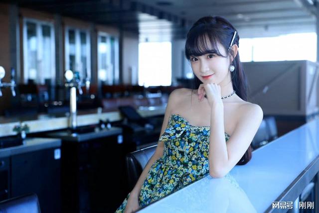 皎白如玉李子璇
